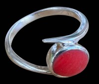 Auktion 368<br>Korallen Ring aus 925er Silber, RW 62, 6,8 gr.