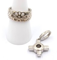 Auktion 368<br>Ring und Anh&auml;nger, Jette Joop, 925er Silber, zus. 16,8gr., RG 55, Anh. L-3cm
