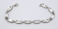 Auktion 368<br>925er Silber-Armband, klare Steine, zus. 14,5gr., L-19cm