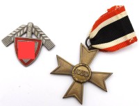 Auktion 368<br>KVK 2. Kl. sowie RAD-Abzeichen (Nadel defekt)