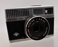 Auktion 368 / Los 14520 <br>Fotoapparat "Agfa" Optima 200 Sensor
