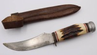 Auktion 368<br>Jagdmesser, &auml;lter, Geweihgriffschalen, Lederscheide, ca. L-24cm