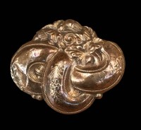 Auktion 369 / Los 1001 <br>Biedermeier-Schaumgoldbrosche bzw. Anh&auml;nger, Tragespuren, 4,2x3,5 cm