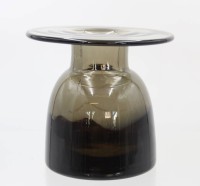 Auktion 369<br>sch&ouml;ne Kunstglas-Vase, ca. H-12,5cm ca. D-13,5cm