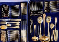 Auktion 369 / Los 11003 <br>70 tg. "BSF" Besteck, Edelstahl 23 Karat hartvergoldet, komplett f&uuml;r 12 Personen, wohl kaum gebraucht