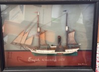 Auktion 369<br>Wandvitrine mit Halbmodell eines Dampfseglers von  1883, signiert, 38x50 cm