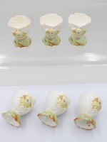 Auktion 369 / Los 9022 <br>6x Eierbecher, &auml;lter, K&uuml;ken, 1x Altrissig, Altersspuren, ca. H-5cm