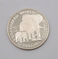 Auktion 369<br>Cookinseln 10 Dollars, 1990, Serie "Endangered World Wildlife", 10gr., D-3cm