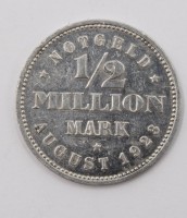 Auktion 369 / Los 6036 <br>1/2 Million Mark Notgeld aus Hamburg, 1923, D-2,8cm