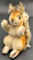 Auktion 369<br>vintage "Steiff" "Eichh&ouml;rnchen, alter Knopf, H-13 cm