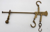 Auktion 369<br>Balkenwaage, &auml;lter, ca. L-43cm