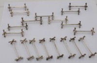 Auktion 369<br>18x  versilberte Messerb&auml;nke, wohl WMF