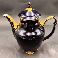 Auktion 369<br>Kaffeeservice Teile , Graf Henneberg Kaffeekern, Tassen etc. Lindner, zus. 13 Teile