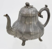 Auktion 369 / Los 15137 <br>Teekanne, Sheffield, England, Zinn, H-17cm