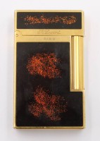 Auktion 369<br>S.T. Dupont Feuerzeug der Serie Ligne 2, China Lack, guter Zustand, H-6cm B-3,5cm