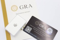 Auktion 369 / Los 1250 <br>Moissanite von ca. 4ct, anbei GRA-Zertifikat