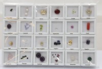 Auktion 369<br>ca. 70 div. Steine, u.a. Citrine, Granat, Perlen etc.