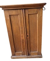 Auktion 369<br>alter kl. Wandschrank, umgebaut als Werkzeugschrank, 53x34x15 cm