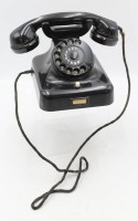Auktion 369<br>Bakelit-Telefon, W48