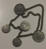 Auktion 369<br>Charivari - Trachtenkette mit 5x 1/4 Florin M&uuml;nzen, 1859 datiert
