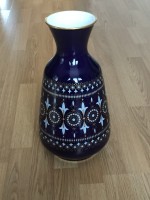 Vintage Hutschenreuther Vase