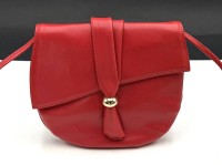 Auktion 370 / Los 13012 <br>rote Handtasche, neu und ungetragen, 20x22 cm