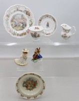 Auktion 370 / Los 8046 <br>Konvolut Royal Doulton, Birthday-Gedeck, 2x div. Figuren, Sahnek&auml;nnchen und kl. Schale, Tassen H-7,4cm