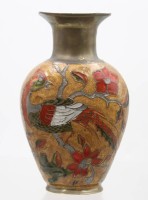 Auktion 370 / Los 15025 <br>Messingvase, emailliert, Indien, ca. H-16,5cm