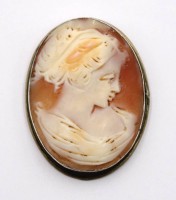 Auktion 370<br>Cam&eacute;e-Anh&auml;nger in 800 Silberfassung, ca. 3,6 x 2,8cm