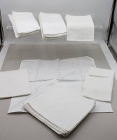 Auktion 370 / Los 13021 <br>Konvolut div. Leinen-Servietten, 28 St&uuml;ck