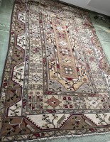 Auktion 370<br>grosser Orientteppich, 320x200 cm