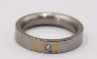 Auktion 370<br>Edelstahl Ring mit Gold 999 und Diamant 0,03 ct., RG 53, 4,8 Gramm