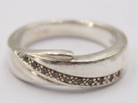 Auktion 370<br>925er Silberring mit wei&szlig;en Steinen, RG. 61, 9,3 Gramm