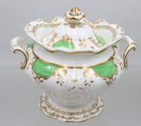 Auktion 370<br>Zierdose, &auml;lter, Copeland &amp; Garrett, Goldzier, ca. H-14