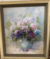 Auktion 370 / Los 4066 <br>unsigniertes Blumenstilleben, &Ouml;l/Leinen, gut gerahmt, RG 73x63 cm