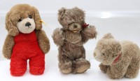 Auktion 370<br>3x div. Steiff-Tiere, Gr&ouml;&szlig;ter H-18cm