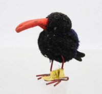 Auktion 370<br>Steiff-Wollrabe, &auml;lter, Knopf u. Fahne, Drahtbeine, ca. H-7cm