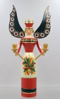 Auktion 370<br>Lippersdorfer Engel Figur in Rot, Erzgebirge, ca. H-39cm , anbei orig.Karton, sehr guter Zustand