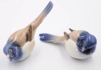 Auktion 370<br>Zwei Meisen, Optimist und Pessimist, Entw. Jens Peter Dahl-Jensen f&uuml;r Bing und Gr&ouml;ndahl, 20. Jhd. ca. L-13cm