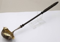 Auktion 370<br>fr&uuml;he Kelle, Silber mit Holzgriff, Punktgravur und datiert 1859, ca. L-38cm