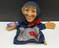 Auktion 370<br>Steiff Handpuppe "Grossmutter" Schild, komplett