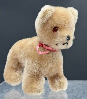 Auktion 370<br>kl. B&auml;r von "Grisly",  H-10 cm,