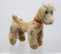Auktion 370<br>wohl Steiff-Pudel Snobby, &auml;lter, ohne Ident., bespielte Erhaltung, H-20cm