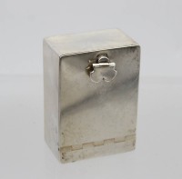 Auktion 370<br>Dose ?, Silber gepr&uuml;ft, gemarkt Gelston, wohl USA, 139gr., 3 x 5 x 7cm