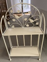 Auktion 370<br>kl. vintage Blechregal mit V&ouml;gel, weiss lackiert, H-77 cm, B-45 cm