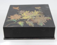 Auktion 370<br>Lackkasten mit floraler Bemalung, &auml;lter, ca. H-4,5cm B-15cm