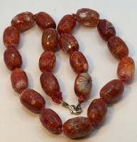 Auktion 370<br>vintage Stein-Halskette, wohl Karneol, facettiert, L-ca. 45 cm