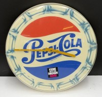 Auktion 370<br>Werbeuhr "Pepsi Cola" Kunststoff, Batteriewerk, D-32 cm