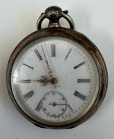 Auktion 370<br>grosse mechan. HTU, Schl&uuml;sselwerk steht, Silber-800-, D-4,5 cm