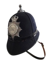 Auktion 370<br>engl. Polizeihelm